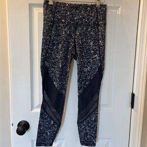 Athleta Navy and White Patterned Leggings
